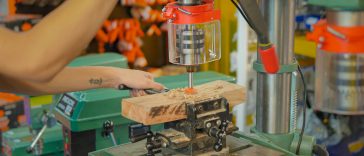 สว่านแท่น