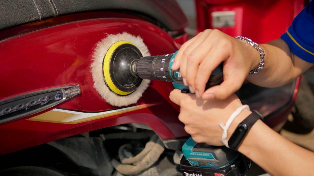 สว่านไร้สาย