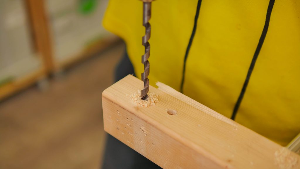 สว่านไร้สาย