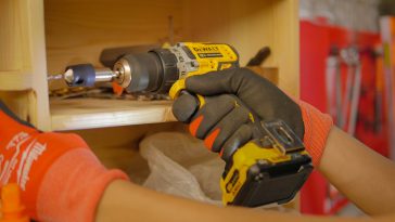 สว่านไร้สาย