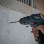 สว่านไร้สาย